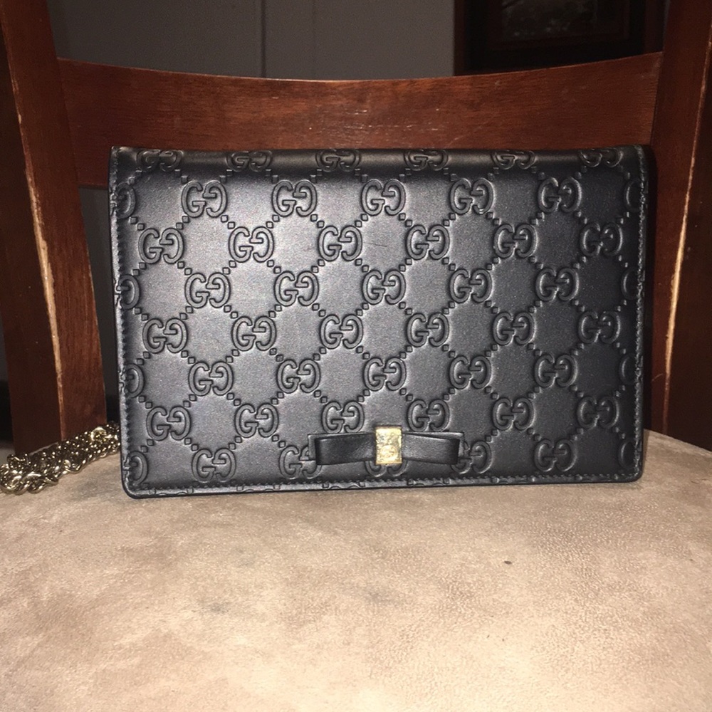 Rare gucci wallet chain